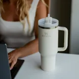 Stanley Quencher 1.18 L Krem Pipetli Termos Bardak