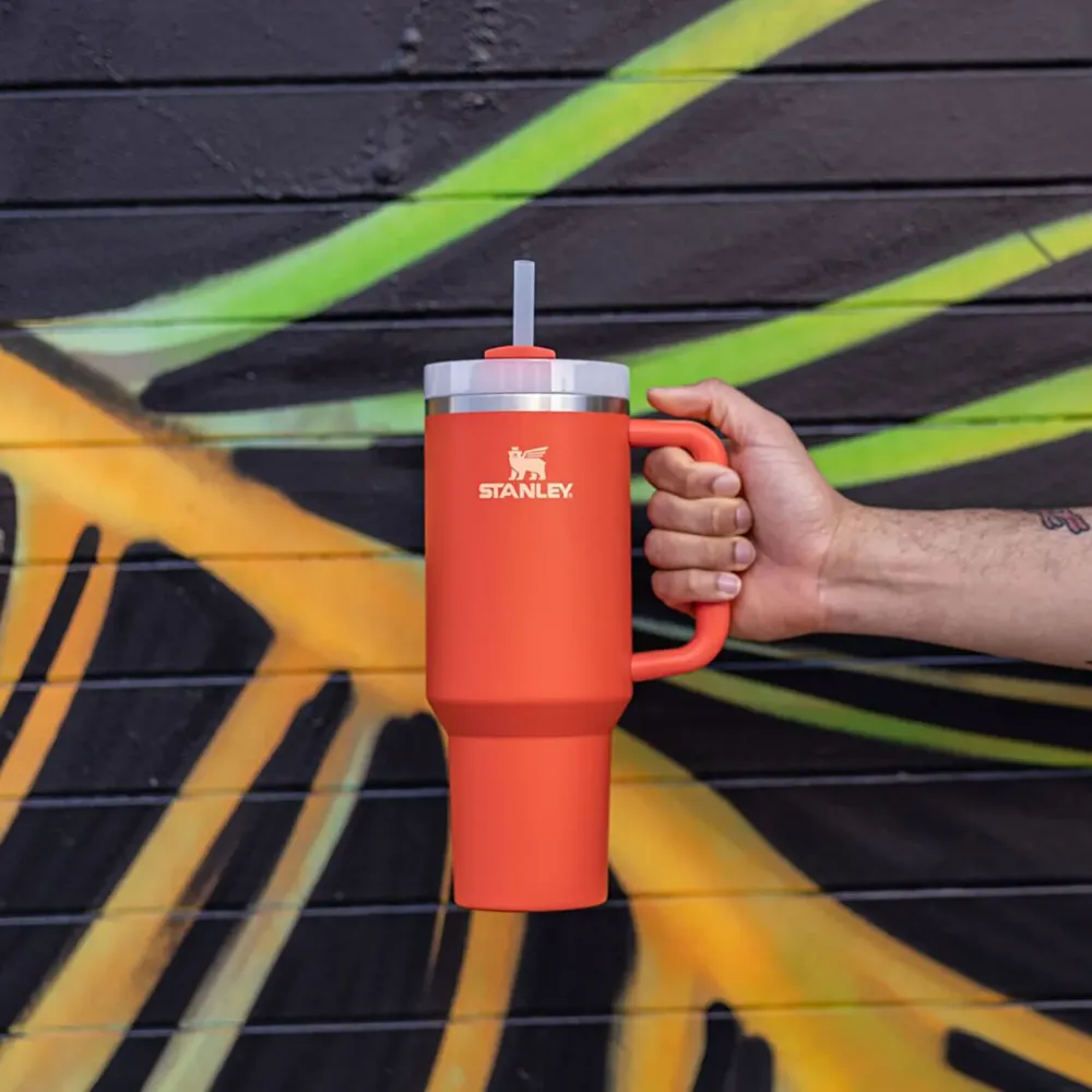 Stanley Quencher 1.18 L Turuncu Pipetli Termos