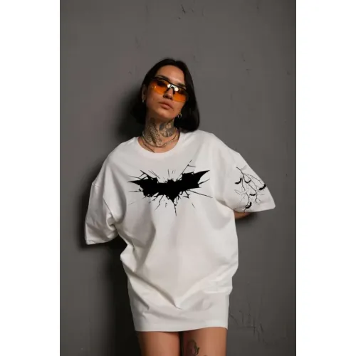Unisex Ön Ve Kol Baskılı Oversize T-shirt - Beyaz Unisex Ön Ve Kol Baskılı Oversize T-shirt - Beyaz