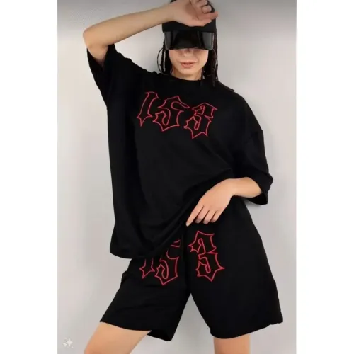 Unisex Nakış İşlemeli Şort Takım - Siyah Unisex Nakış İşlemeli Şort Takım - Siyah