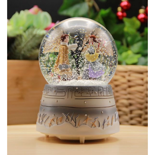 Kış Masalı Gri Sevgili Kar Küresi Otomatik Püskürtmeli Müzikli & Işıklı (büyük Boy) Kış Masalı Gri Sevgili Kar Küresi Otomatik Püskürtmeli Müzikli & Işıklı (büyük Boy)