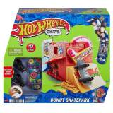 HGT91-HGT92 - HOT WHEELS PARMAK KAYKAY MACERASI (Lisinya)