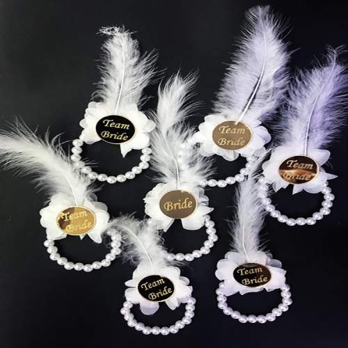 İncili Nedime Bilekliği Altın Renk Pleksili Beyaz Otrişli 7 Adet İncili Nedime Bilekliği Altın Renk Pleksili Beyaz Otrişli 7 Adet