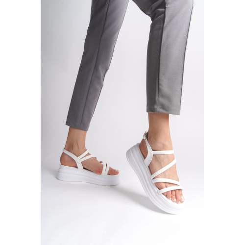 Lisinya948  İnce Tokalı Şerit Detaylı Ortopedik Taban Kadın Sandalet BT Beyaz Lisinya948  İnce Tokalı Şerit Detaylı Ortopedik Taban Kadın Sandalet BT Beyaz