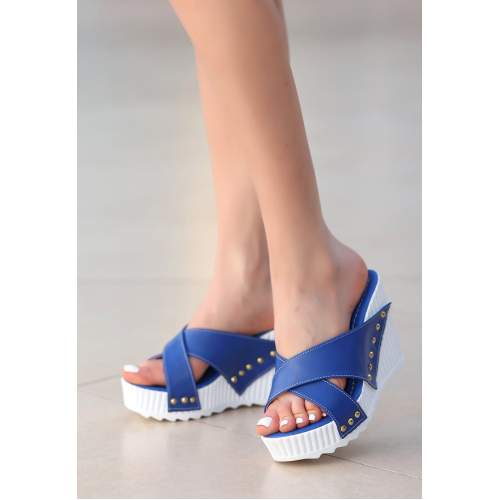 Mavi Cilt Dolgu Topuk Terlik Mavi Cilt Dolgu Topuk Terlik